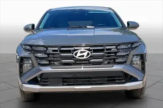 Hyundai TUCSON 2025 SE 4p SUV