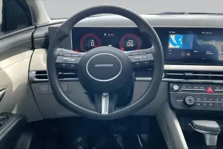Hyundai TUCSON 2025 SE 4p SUV