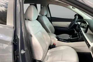 Hyundai TUCSON 2025 SE 4p SUV