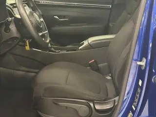 Hyundai TUCSON 2022 SE 4p SUV (lanzamiento de mitad de año)