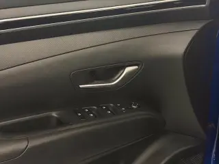 Hyundai TUCSON 2022 SE 4p SUV (lanzamiento de mitad de año)