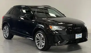 Audi Q3 2022 AWD quattro Línea S Premium Plus 45 TFSI 4p SUV