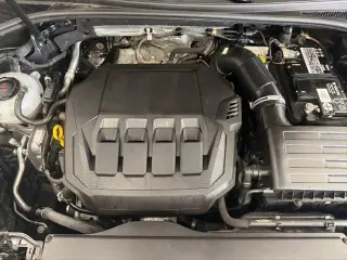 Audi Q3 2022 AWD quattro Línea S Premium Plus 45 TFSI 4p SUV