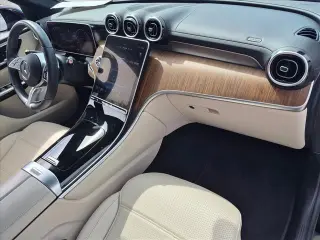 Mercedes-Benz GLC 2024 GLC 300 4dr SUV