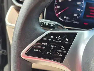 Mercedes-Benz GLC 2024 GLC 300 4dr SUV