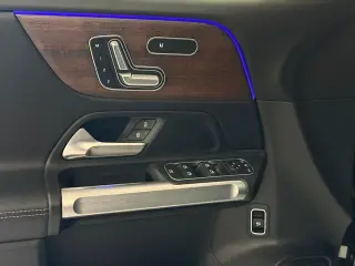 Mercedes-Benz GLB 2023 AWD GLB 250 4MATIC 4p SUV