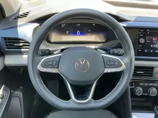 Volkswagen Taos 2023 SE 4dr SUV