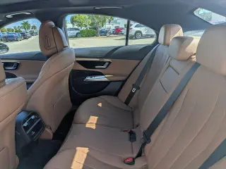Clase E Mercedes-Benz 2025 E 350 4dr Sedán