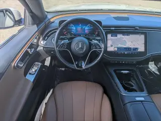 Clase E Mercedes-Benz 2025 E 350 4dr Sedán