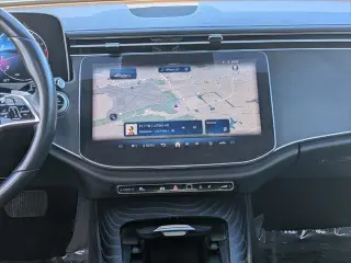 Clase E Mercedes-Benz 2025 E 350 4dr Sedán