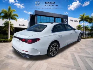 Clase E Mercedes-Benz 2025 E 350 4dr Sedán