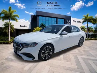 Clase E Mercedes-Benz 2025 E 350 4dr Sedán