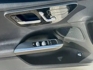 Clase C Mercedes-Benz 2022 C 300 4p Sedán