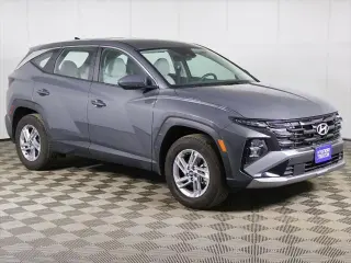 Hyundai TUCSON 2026 AWD SE 4dr SUV