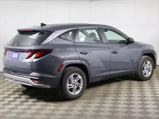 Hyundai TUCSON 2026 AWD SE 4dr SUV