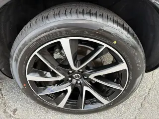 Volvo XC90 2023 AWD B6 Plus Bright Theme 7-Passenger 4dr SUV