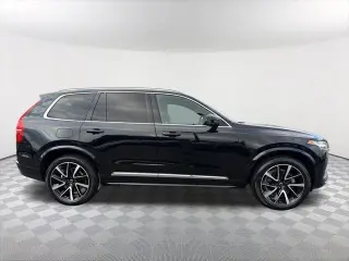 Volvo XC90 2023 AWD B6 Plus Bright Theme 7-Passenger 4dr SUV
