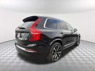 Volvo XC90 2023 AWD B6 Plus Bright Theme 7-Passenger 4dr SUV