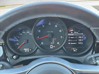Porsche Macan 2021 4x4 SUV 4p
