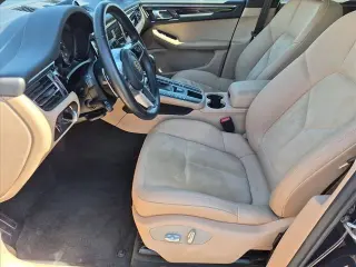 Porsche Macan 2021 4x4 SUV 4p