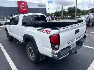 Toyota Tacoma 2019 4x4 TRD Off-Road 4dr Double Cab 6.1 ft LB