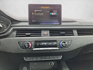 Audi A4 2019 AWD quattro Premium 45 TFSI 4p Sedan