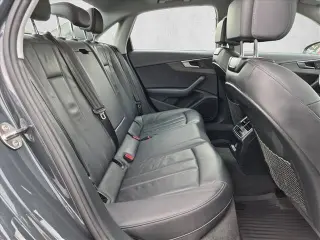Audi A4 2019 AWD quattro Premium 45 TFSI 4p Sedan