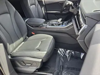 Audi Q8 2023 4x4 quattro Premium 55 TFSI SUV de 4 puertas