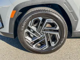 Hyundai TUCSON 2026 AWD Limited 4dr SUV