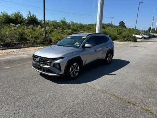 Hyundai TUCSON 2025 SEL 4dr SUV