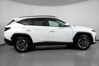 Hyundai TUCSON 2026 SEL 4dr SUV