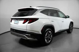 Hyundai TUCSON 2026 SEL 4dr SUV