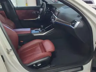 Serie 3 BMW 2022 330e 4dr Sedán