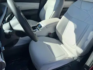 Hyundai TUCSON 2026 AWD SE 4dr SUV