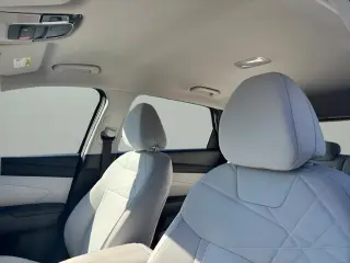 Hyundai TUCSON 2026 AWD SE 4dr SUV