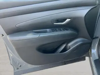 Hyundai TUCSON 2026 AWD SE 4dr SUV