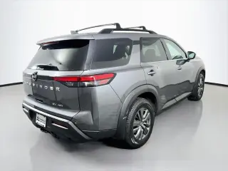 Nissan Pathfinder 2024 AWD SV 4dr SUV