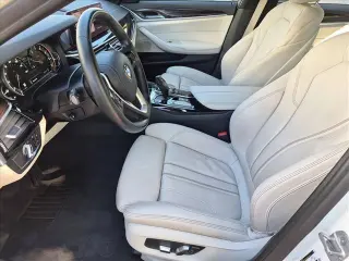 Serie 5 BMW 2019 530i 4p Sedán