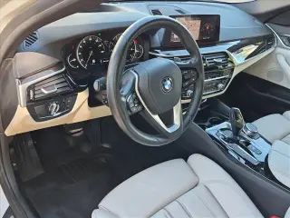 Serie 5 BMW 2019 530i 4p Sedán