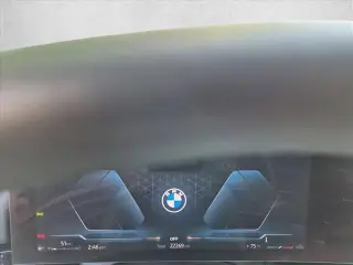 Serie 5 BMW 2024 tracción en todas las ruedas 530i xDrive sedán de 4 puertas
