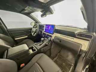 Toyota Tacoma 2024 4x2 TRD Sport 4p Doble Cabina Doble 5.0 ft CB