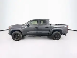 Toyota Tacoma 2024 4x2 TRD Sport 4p Doble Cabina Doble 5.0 ft CB