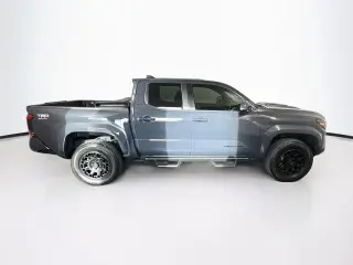 Toyota Tacoma 2024 4x2 TRD Sport 4p Doble Cabina Doble 5.0 ft CB