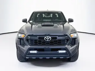 Toyota Tacoma 2024 4x2 TRD Sport 4p Doble Cabina Doble 5.0 ft CB