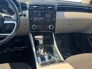 Hyundai TUCSON 2023 TRACCIÓN EN LAS CUATRO RUEDAS SEL 4p SUV