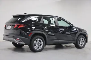 Hyundai TUCSON 2026 AWD SE 4dr SUV