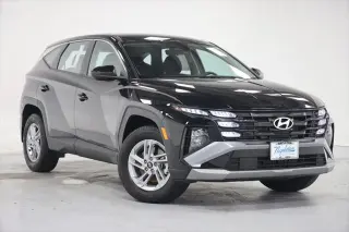 Hyundai TUCSON 2026 AWD SE 4dr SUV