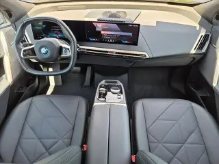 BMW iX 2024 AWD xDrive50 4dr Vehículo Deportivo de Actividad Deportiva