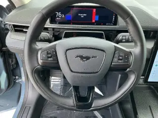Ford Mustang Mach-E 2024 Select 4dr SUV