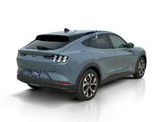 Ford Mustang Mach-E 2024 Select 4dr SUV